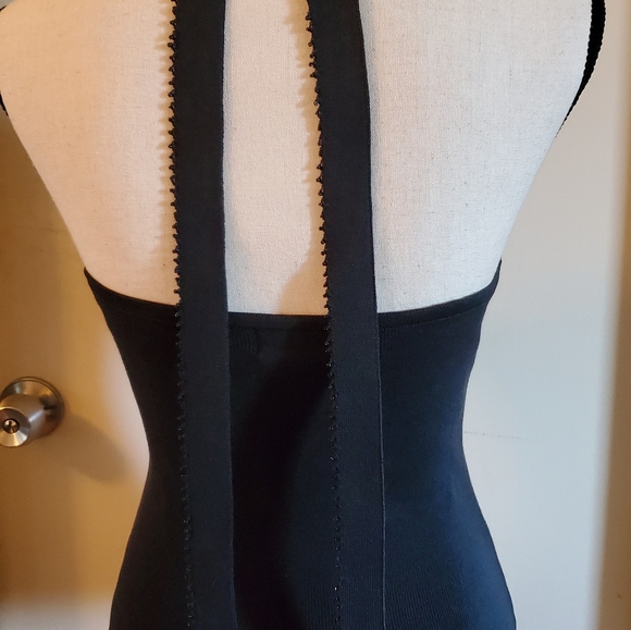 Top - Picture 4 of 5